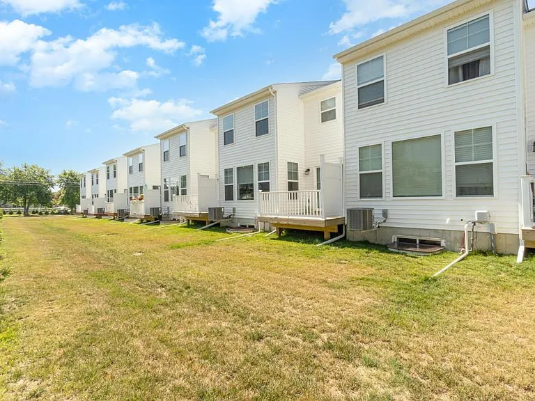 4110 Orrs Town Ct — Photo 24