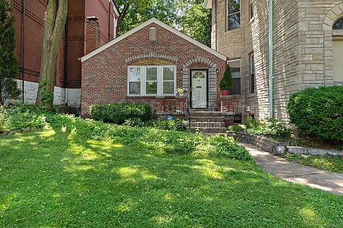 2164 Lafayette Ave Photo 1