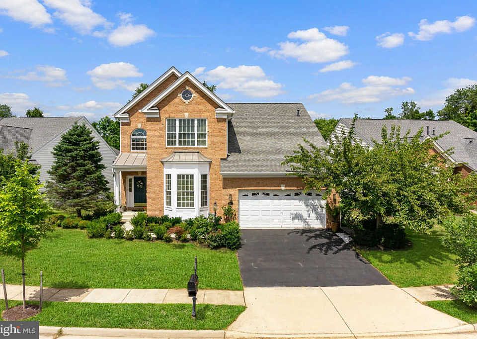 1st image of 15605 Alderbrook Dr