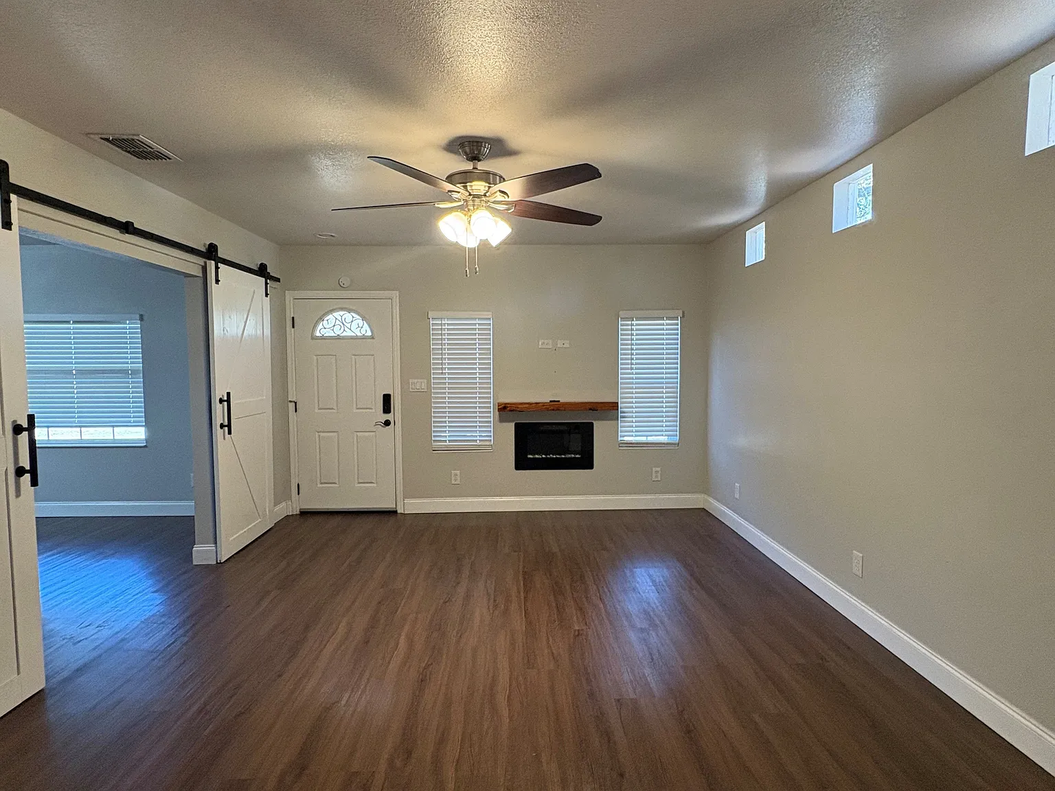 1 bed, $1,800 — Photo 3