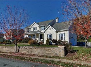 37 Allison Ct, North Kingstown, RI 02852