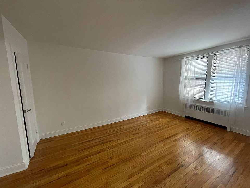 1st image of 75-05 113th St #5B
