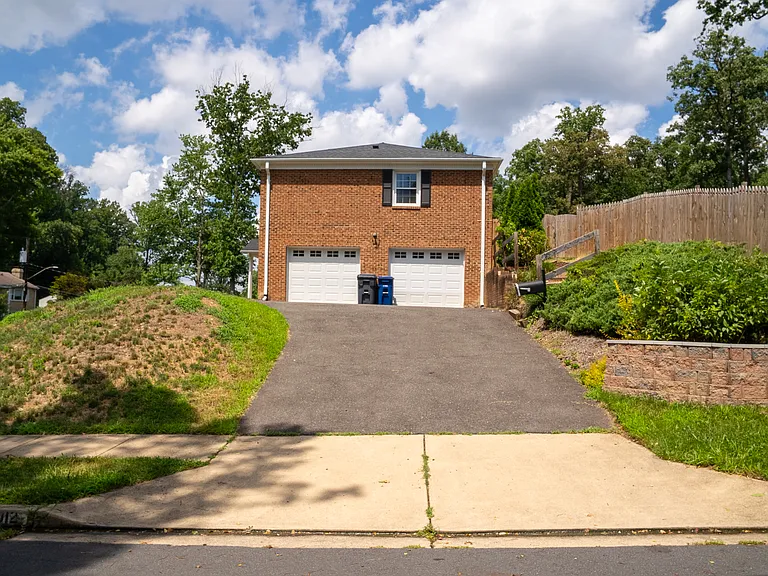 5012 Larno Dr — Photo 7