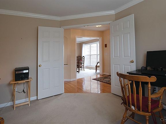 5th image of 289 Briargate Dr