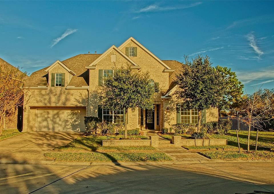 1st image of 12302 Bluff Haven Ln