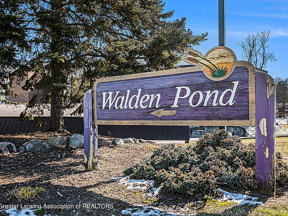 3rd image of 1570 W Pond Dr APT 11
