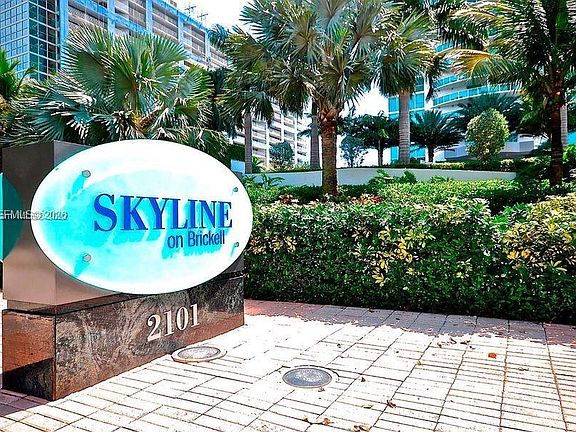 2nd image of 2101 Brickell Ave APT 2103
