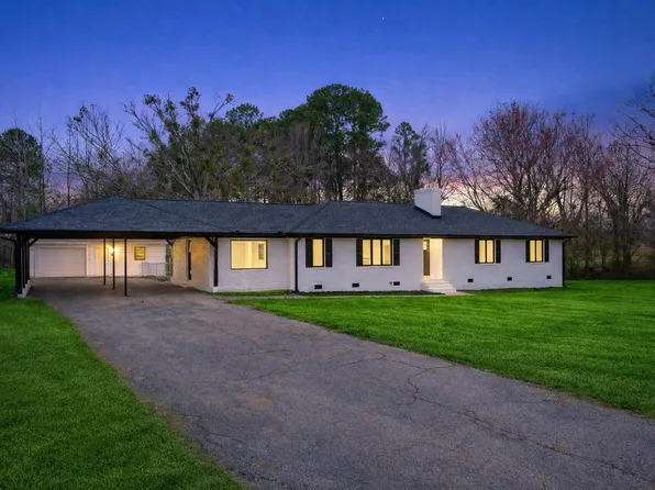 409 Mountain View Rd, Boiling Springs, SC 29316