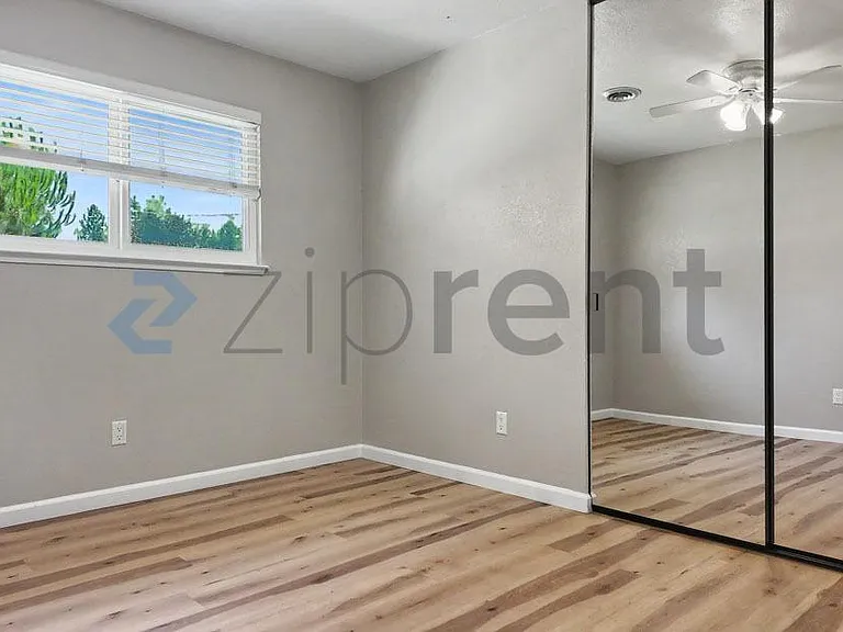 17068 Vintage Dr — Photo 35