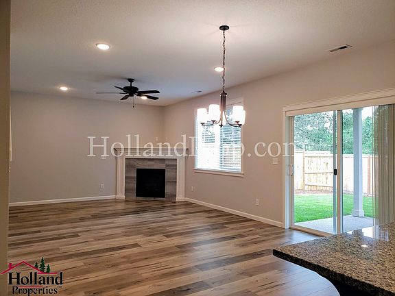 5th image of 11375 NW 325th Ave