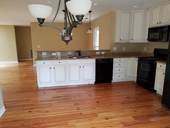3rd image of 5450 Duck Hawk Ct
