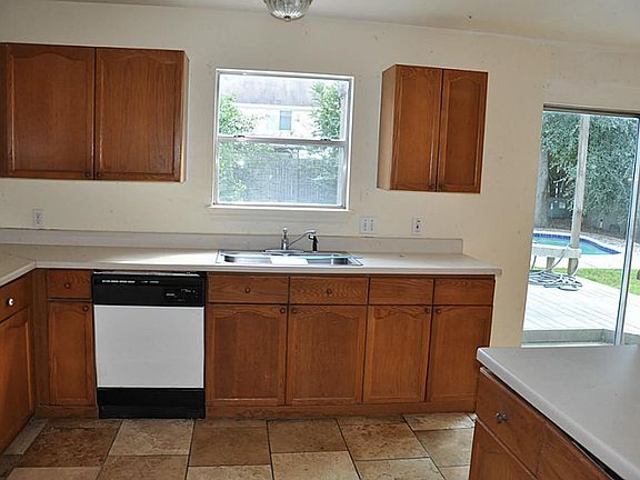 3rd image of 6442 Diamond Rock Dr
