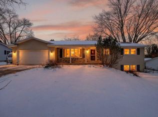 5201 Cook St, Mc Farland, WI 53558