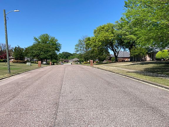 4th image of 1648 Laurelwood Ln