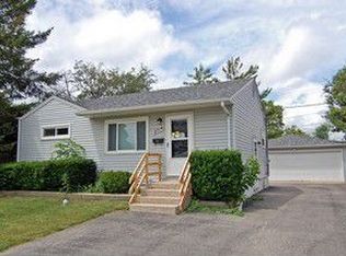 2714 Sunset Ave, Waukegan, IL 60087