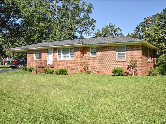 2nd image of 10871 Pine Ln