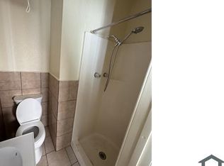 6215 Middleton St, Huntington Park, CA 90255