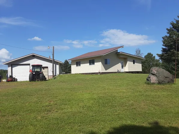 N11133 Moore St, Ironwood, MI 49938