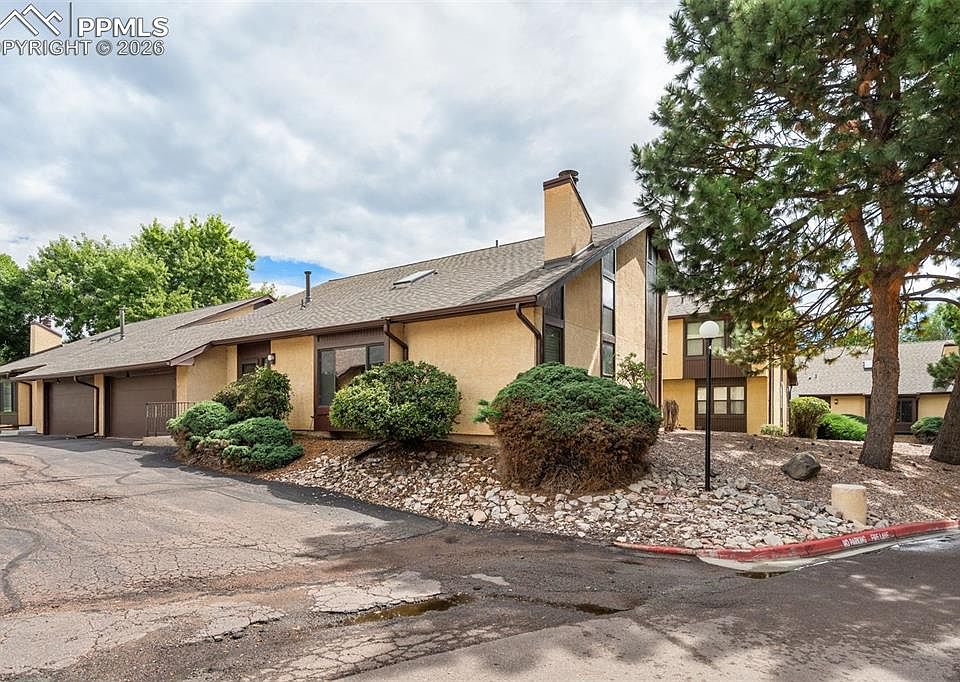 1st image of 4636 Winewood Village Dr