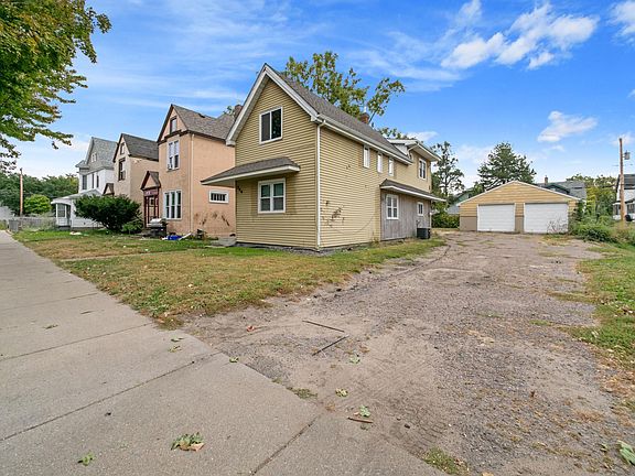 2nd image of 764 Edmund Ave