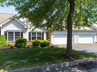 21 Moor Dr, Easton, PA 18045