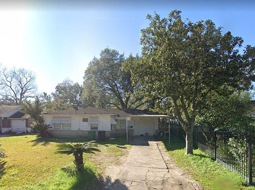 1st image of 7212 Oak Hill Dr