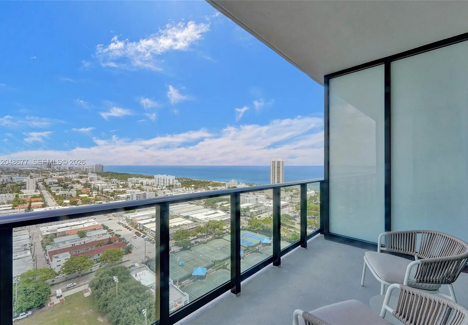 1 bed, 1.0 bath, 412 sqft, $6,000 — Photo 1