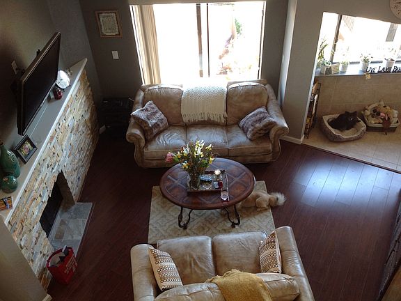 Vaulted ceilings with loft