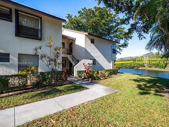 4th image of 2534 Carambola Cir N #1825