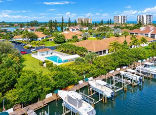 3209 S Lakeview Circle 8105, Fort Pierce, FL 34949