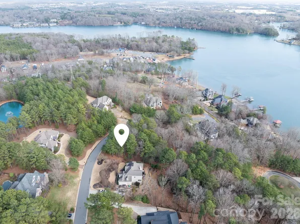 4012 Beechwood Spring Ln, Belmont, NC 28012