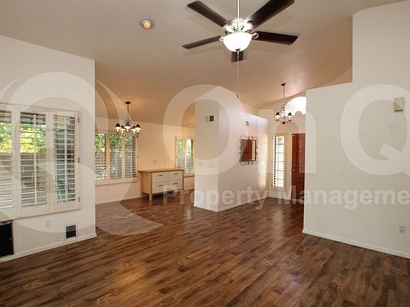 4th image of 4161 W Gary Dr