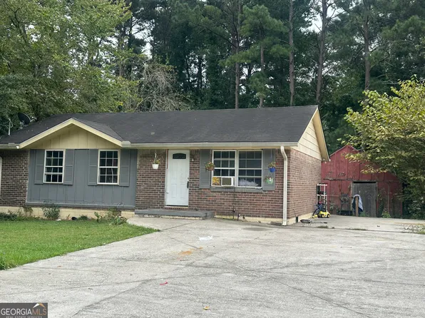 55 Royce Dr, Jonesboro, GA 30238