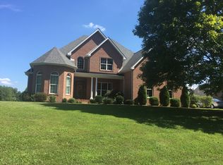 48 Meadowlark Dr, Ona, WV 25545