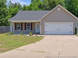 219 Quarry Ln, Raeford, NC 28376