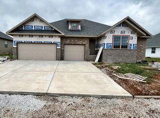 4377 Madrid Ave, Ozark, MO 65721