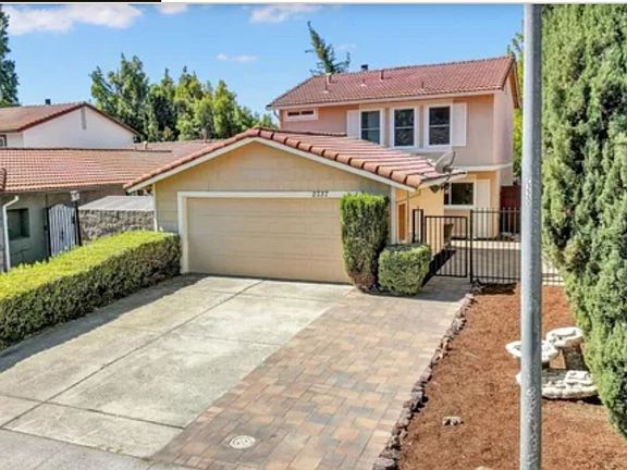 2nd image of 2737 Almondwood Way