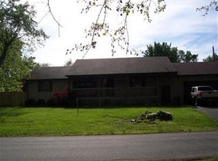 701 Lake Shore Dr, Medway, OH 45341