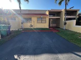 2470 SW 108th Pl #TOWNHOUSE 2470, Miami, FL 33165