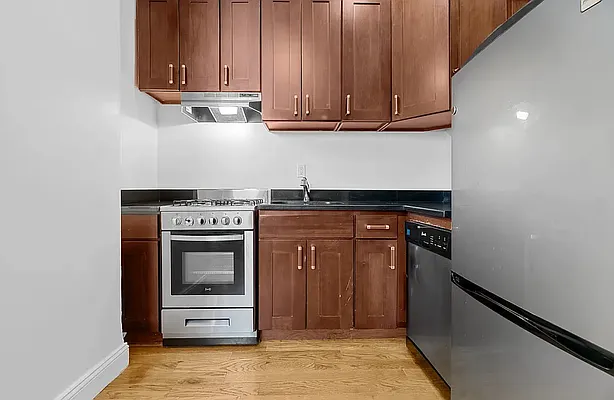 Rented by REAL New York | media 12