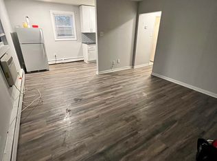 41 Delaware Ave #B, Morrisville, PA 19067