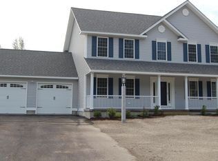 7 Acre Ln #52-1, Merrimack, NH 03054