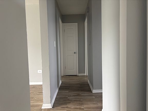 4th image of 1302 Carol St #2B