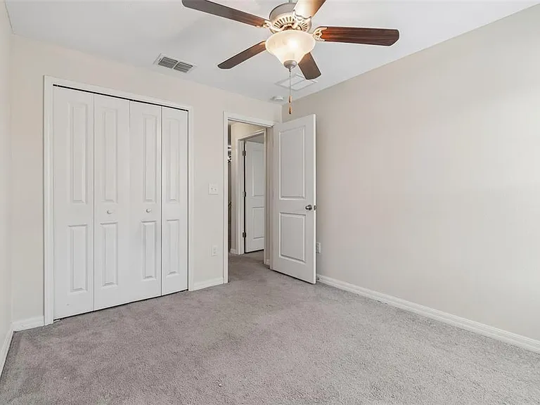 10687 Lake Montauk Dr — Photo 34