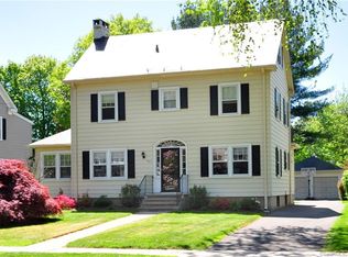 187 Four Mile Rd, West Hartford, CT 06107