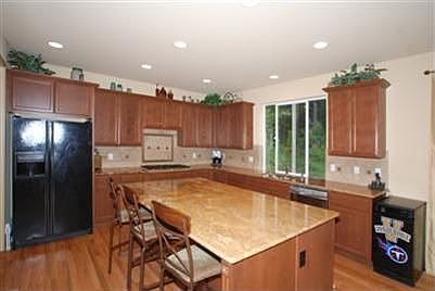 4th image of 8117 135th Pl SE