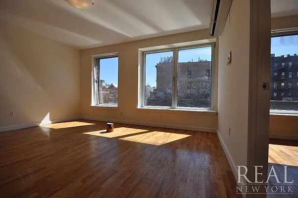 Rented by REAL New York | media 18