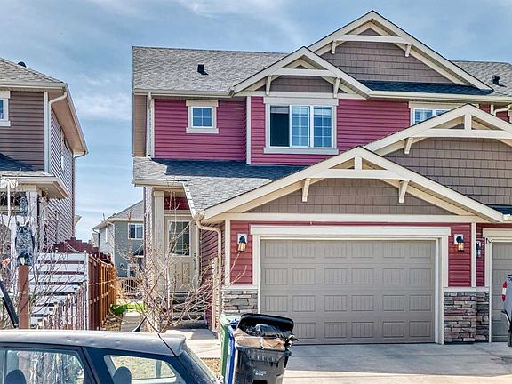 2nd image of 102 N Saddlelake Ter NE