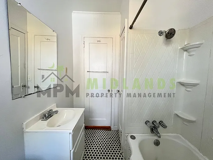 2899 Forest Dr — Photo 24