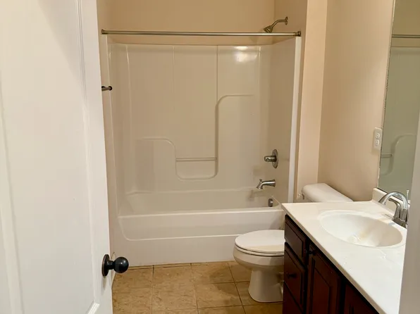 937 Jouett Creek Dr, Lexington, KY 40509
